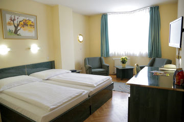 Bara Junior Hotel