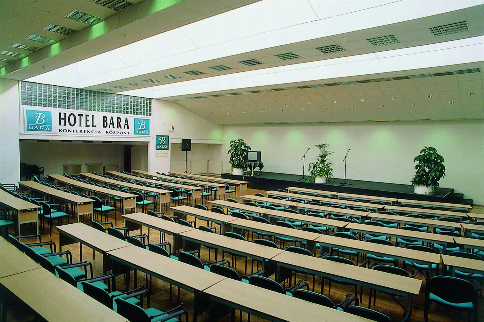 Bara Junior Hotel Budapešť