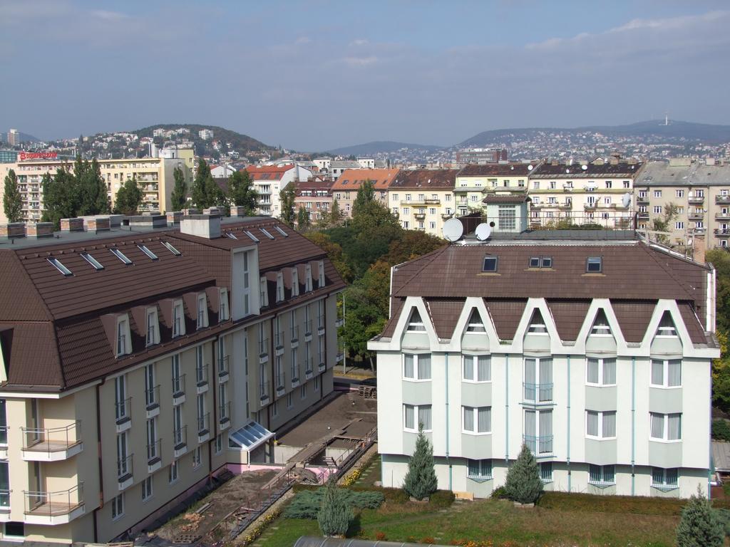 Hotel Bara Junior