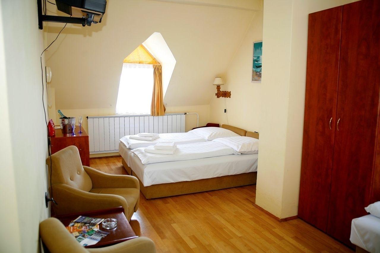 Bara Junior Hotel